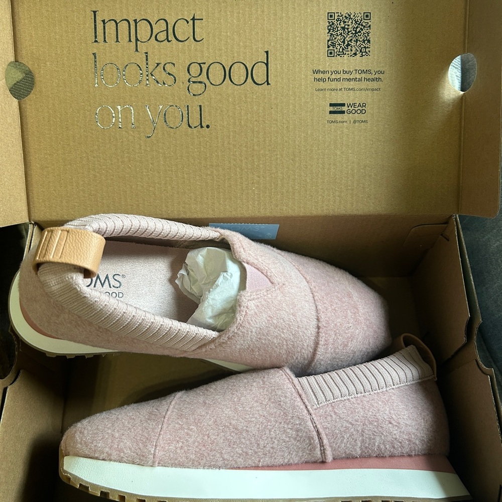 Toms Pink Sneakers with Elastic Gore and Canvas Material